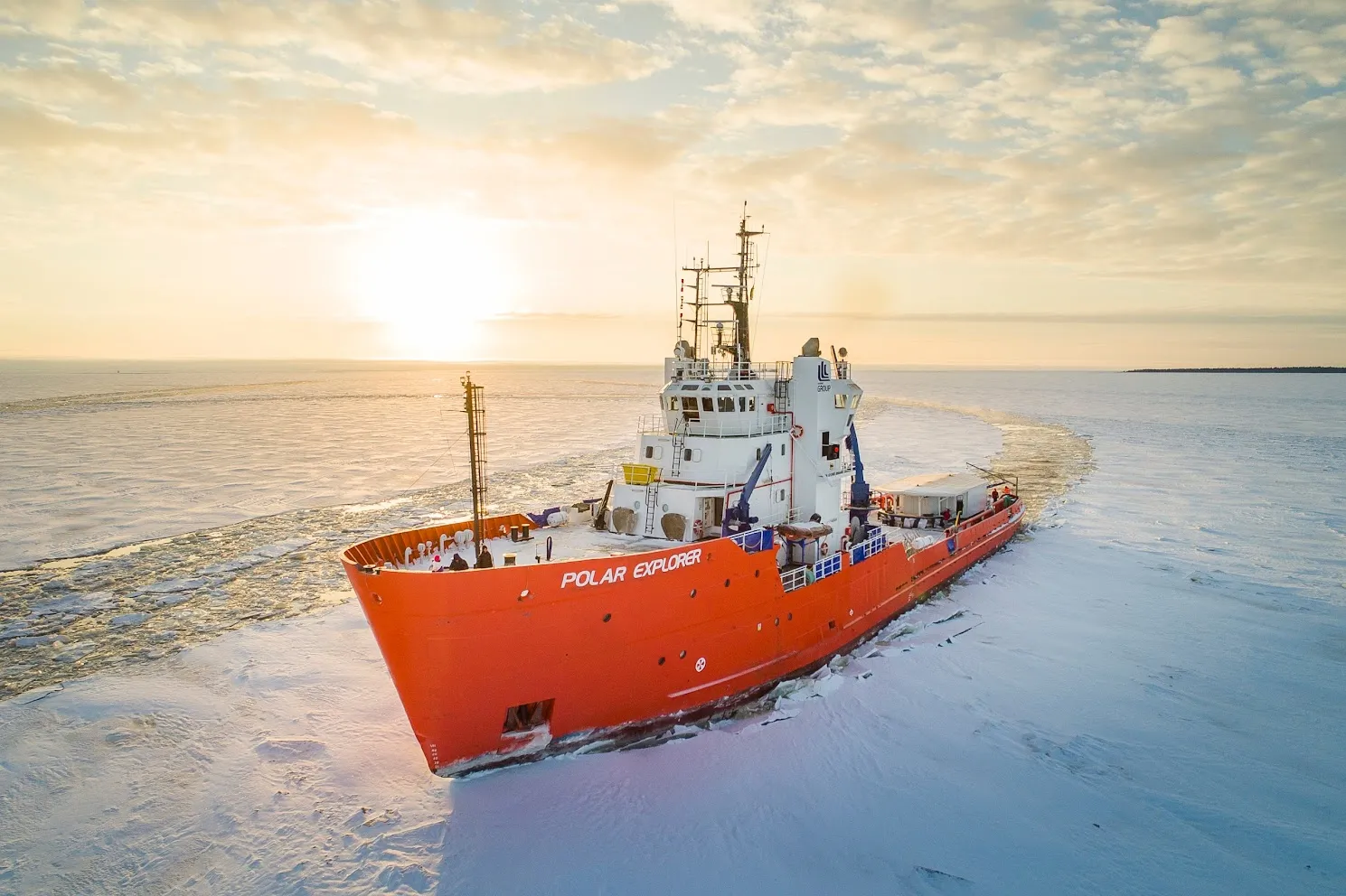 Polar Explorer Icebreaker cruise experience in Lapland